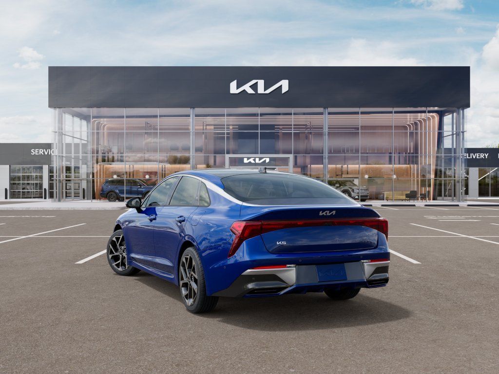 2025 Kia K5 EX - Photo 4