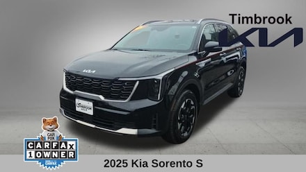 2025 Kia Sorento S SUV