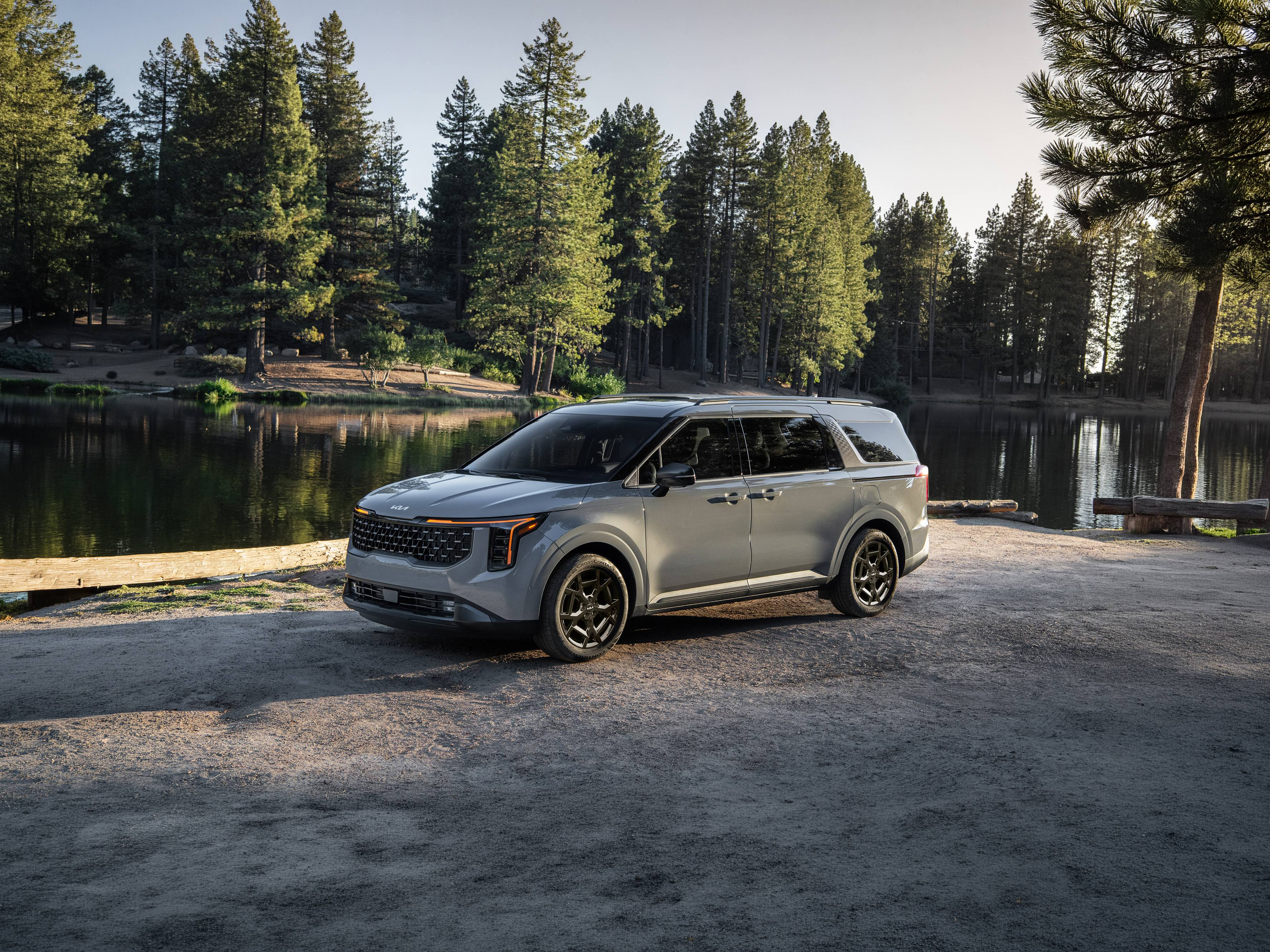 2027 Kia Carnival