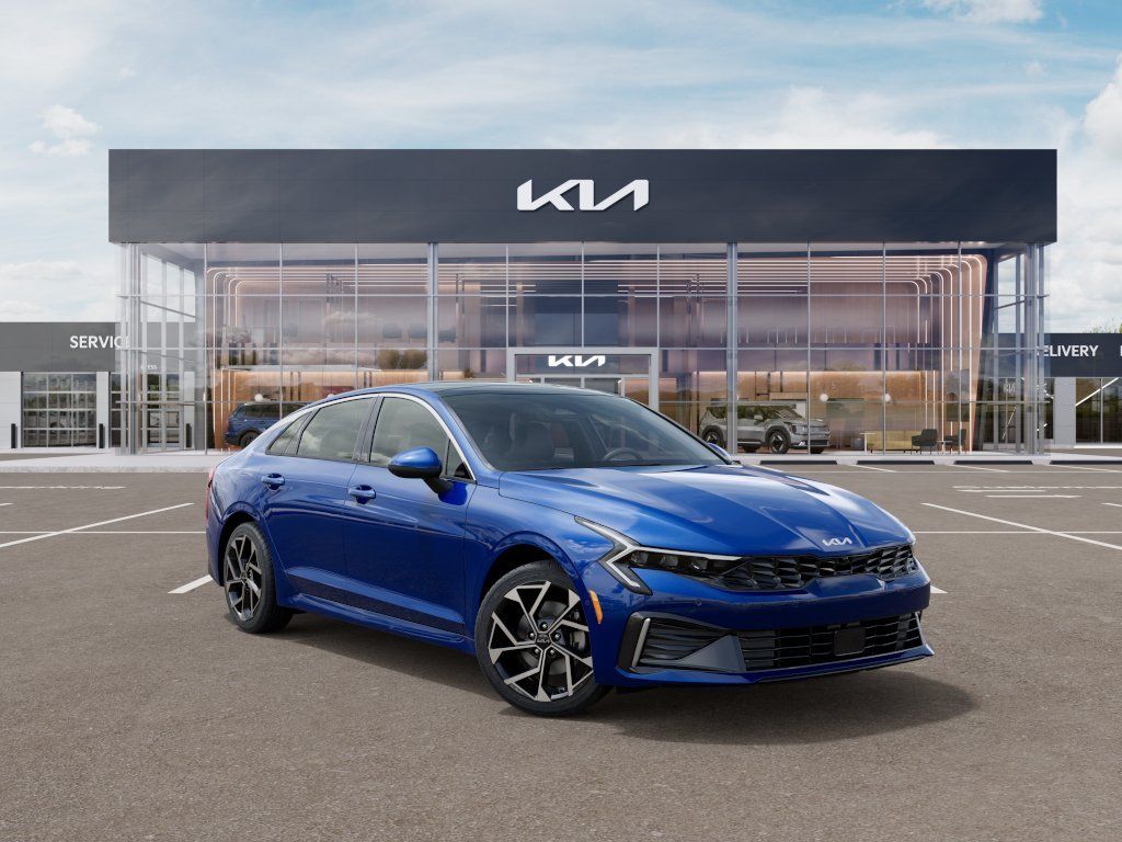 2025 Kia K5 EX - Photo 8
