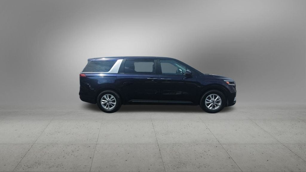 Certified 2023 Kia Carnival LX Minivan/Van