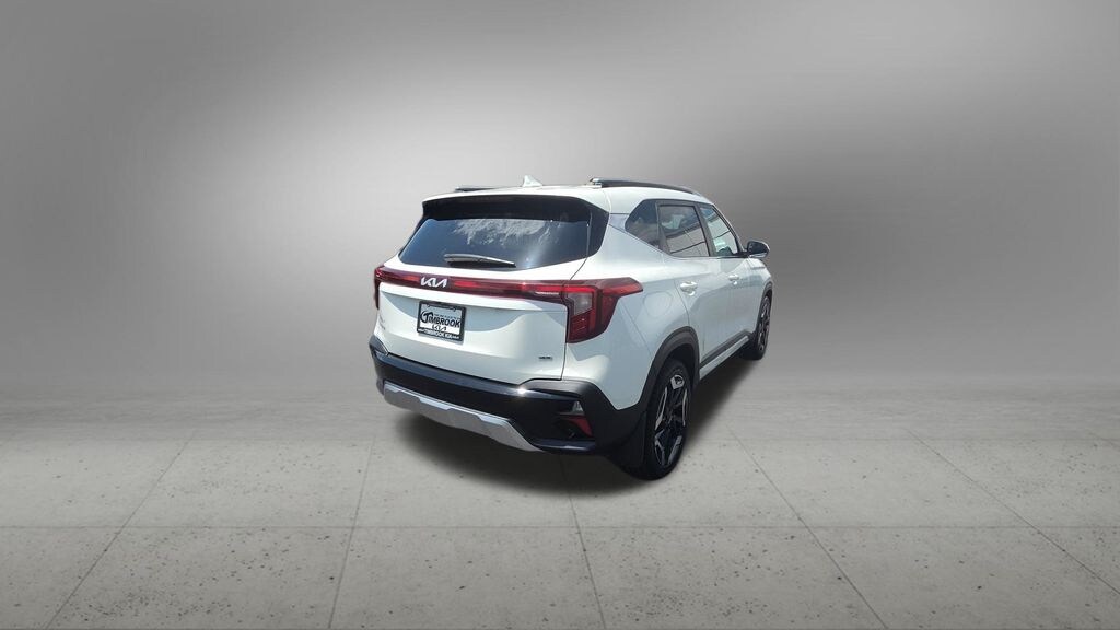 Used 2024 Kia Seltos SX SUV