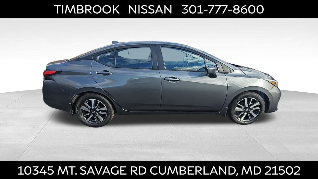 New 2025 Nissan Versa 1.6 SV Sedan