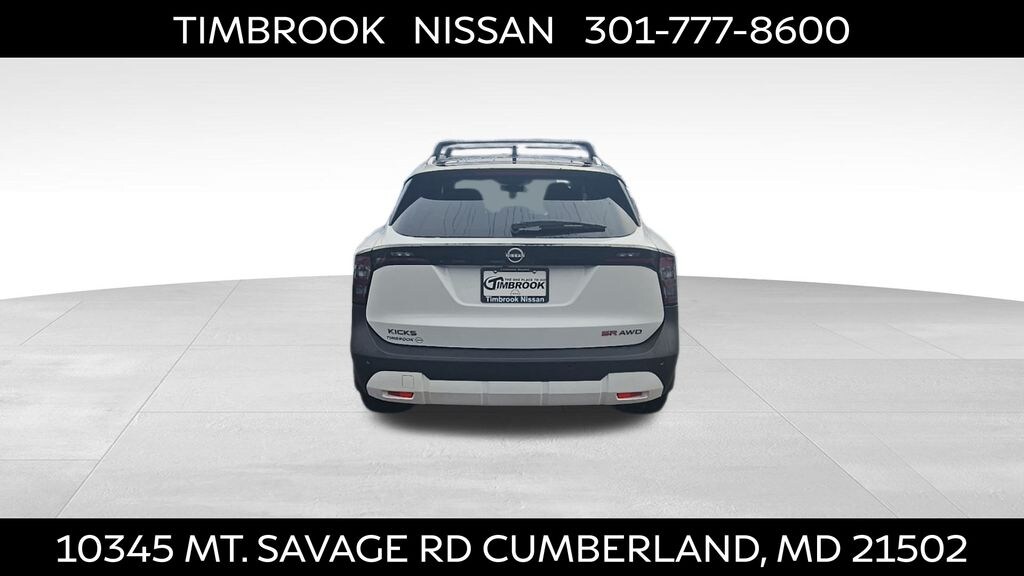 New 2026 Nissan Kicks SR SUV