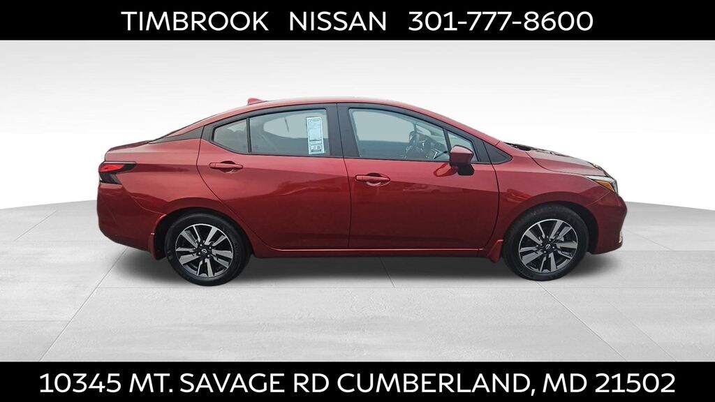 New 2025 Nissan Versa 1.6 SV Sedan