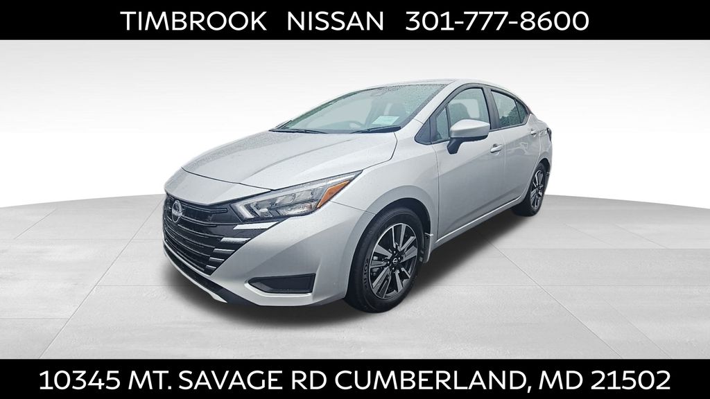 2025 Nissan Versa 1.6 SV CVT's photo