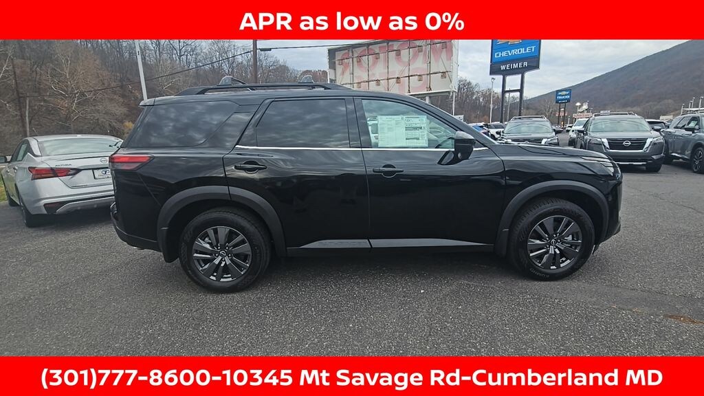 New 2025 Nissan Pathfinder SV SUV