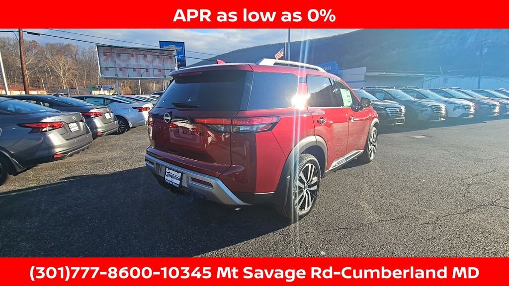 New 2025 Nissan Pathfinder Platinum SUV