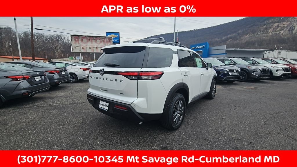 New 2025 Nissan Pathfinder SV SUV