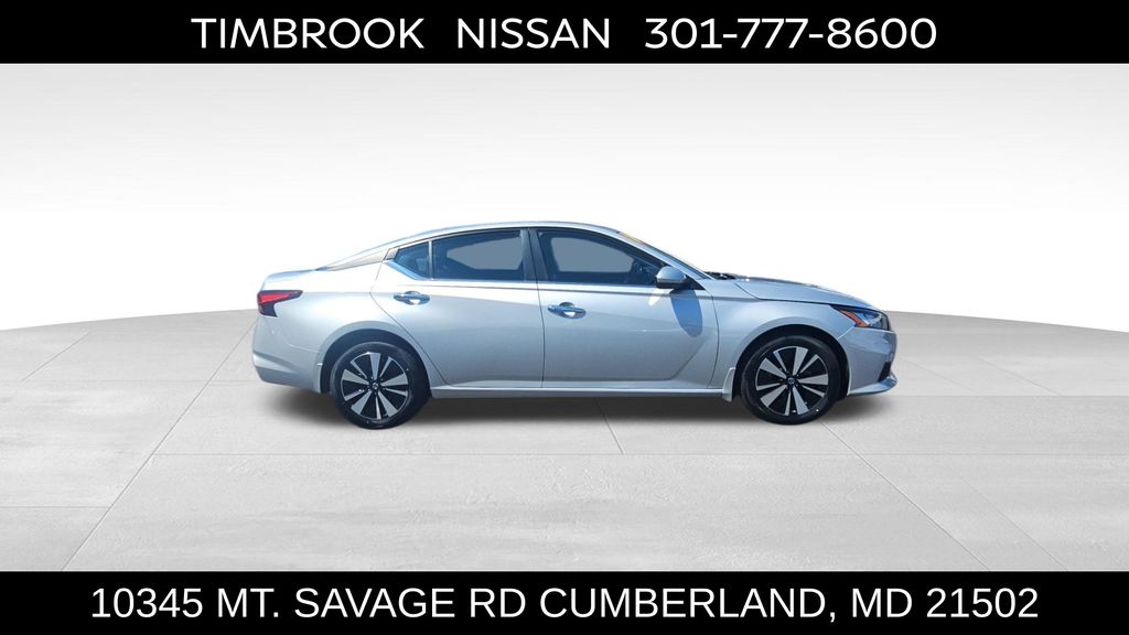 Certified 2022 Nissan Altima SV with VIN 1N4BL4DW6NN338217 for sale in Corriganville, MD