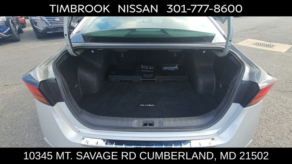 2023 Nissan Altima SV - Photo 28