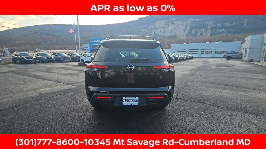 New 2025 Nissan Pathfinder SV SUV