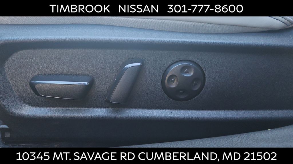2026 Nissan Sentra SL - Photo 13