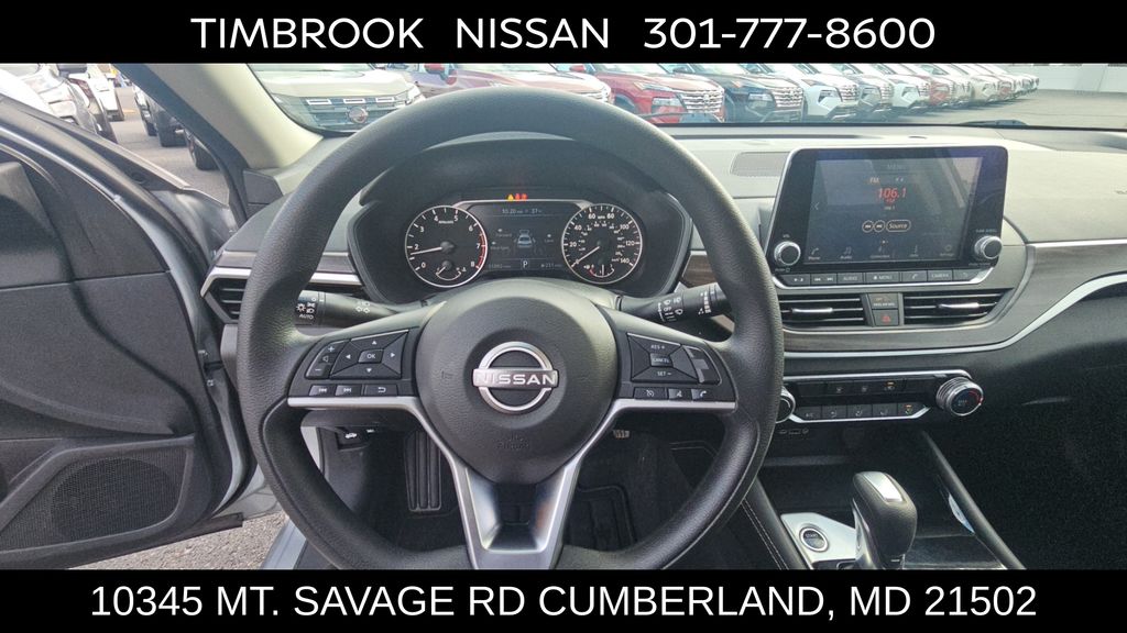 2023 Nissan Altima SV - Photo 13