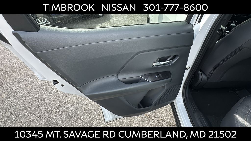 2025 Nissan Kicks SV AWD - Photo 22