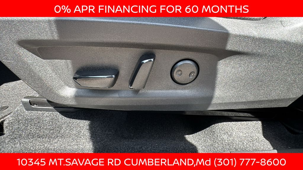2025 Nissan Murano SV - Photo 11