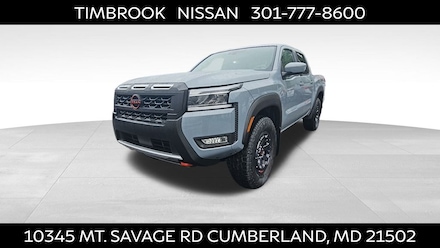 2025 Nissan Frontier PRO-4X Truck