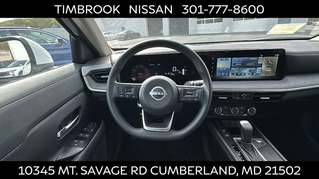 2025 Nissan Kicks SV AWD - Photo 13