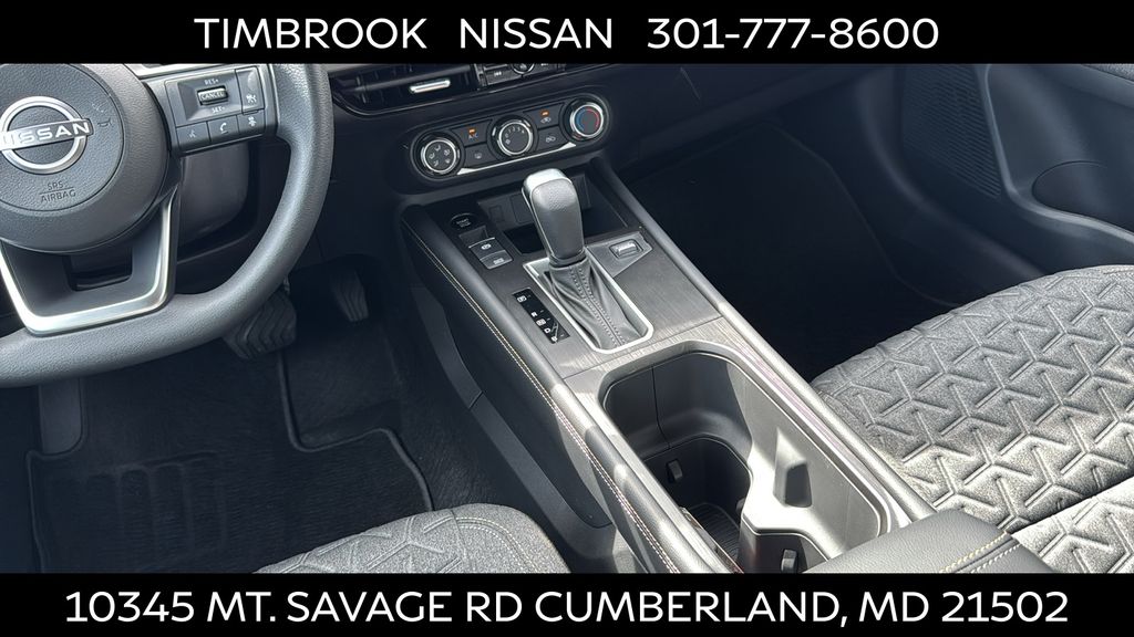2025 Nissan Kicks SV AWD - Photo 21