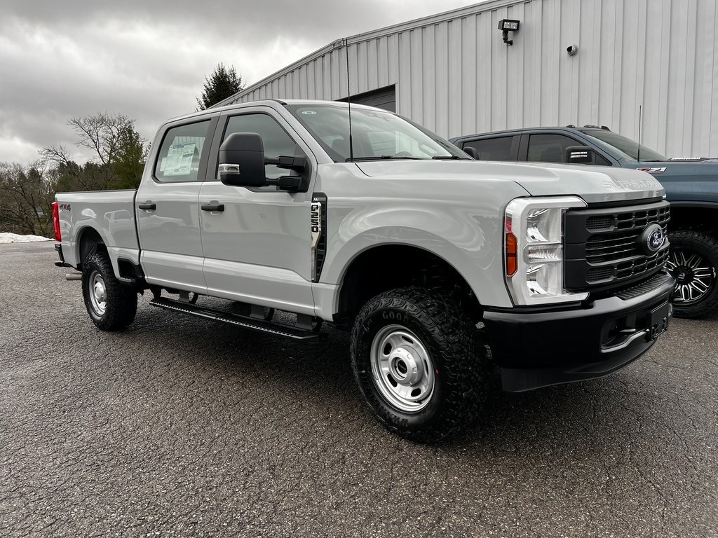 2026 Ford F-250 Super Duty XL's photo