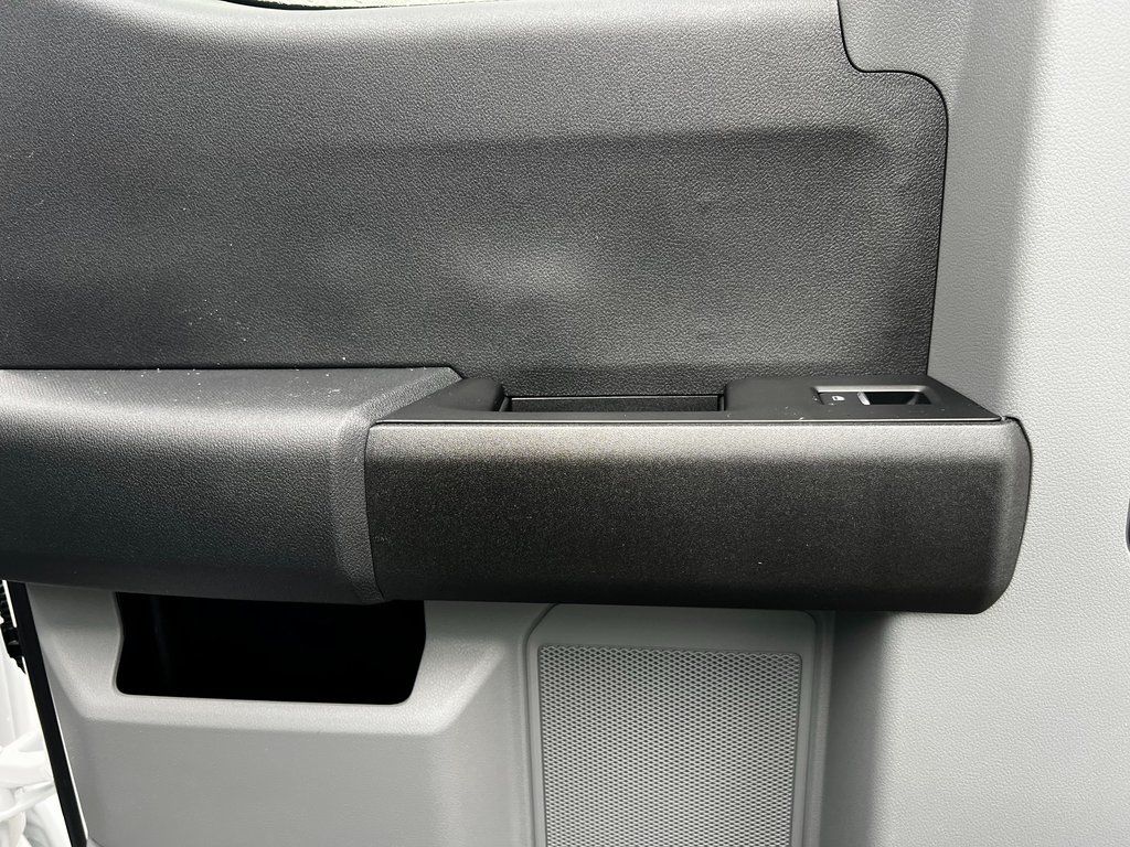 2026 Ford F-250 Super Duty XL - Photo 9