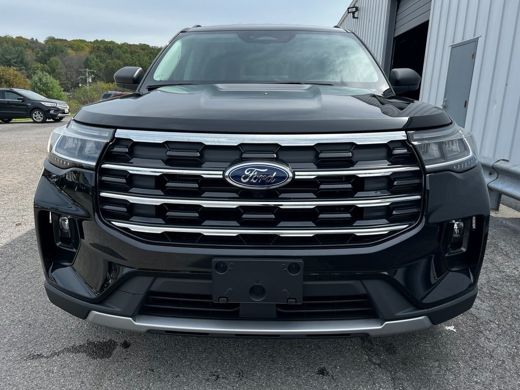 New 2025 Ford Explorer Active SUV