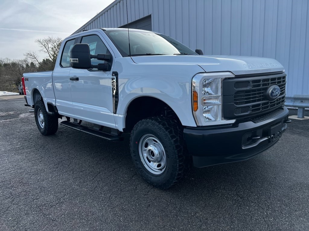 2026 Ford F-250 Super Duty XL's photo