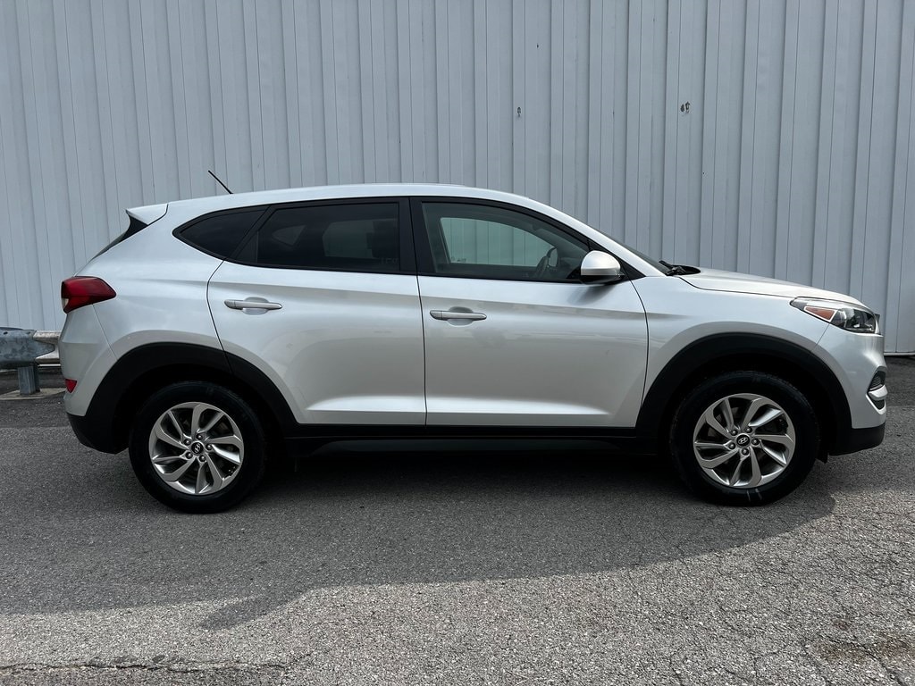 Used 2018 Hyundai Tucson SE with VIN KM8J2CA41JU670731 for sale in Oakland, MD