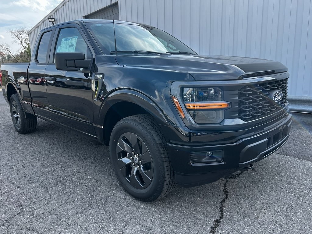 2025 Ford F-150 TRUCK 