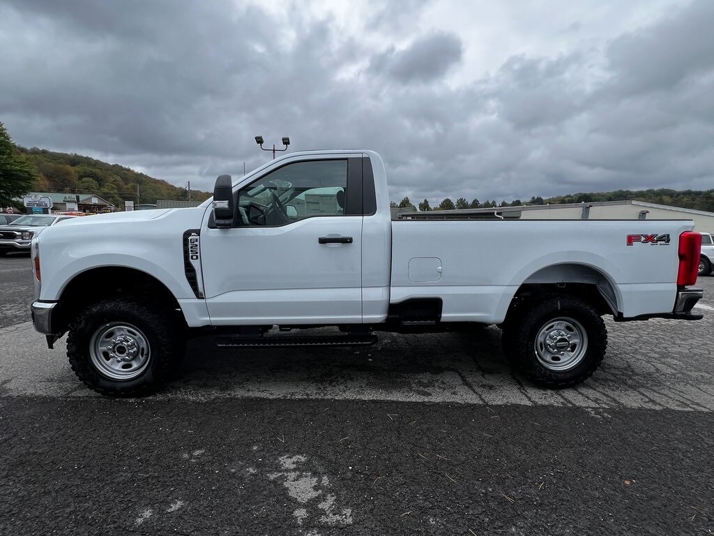 2026 Ford F-250 Super Duty XL - Photo 6
