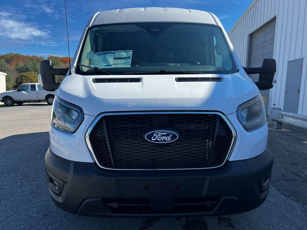 2026 Ford Transit Cargo Van photo 4