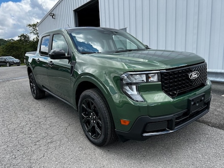 2025 Ford Maverick XLT TRUCK