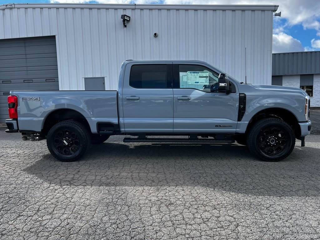 New 2026 Ford Super Duty F-250 Lariat TRUCK