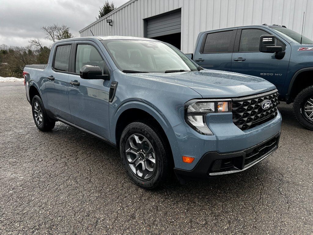 New 2026 Ford Maverick XLT TRUCK