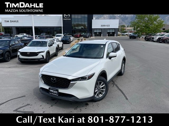 2023 Mazda CX-5 S Select Package Auto AWD's photo