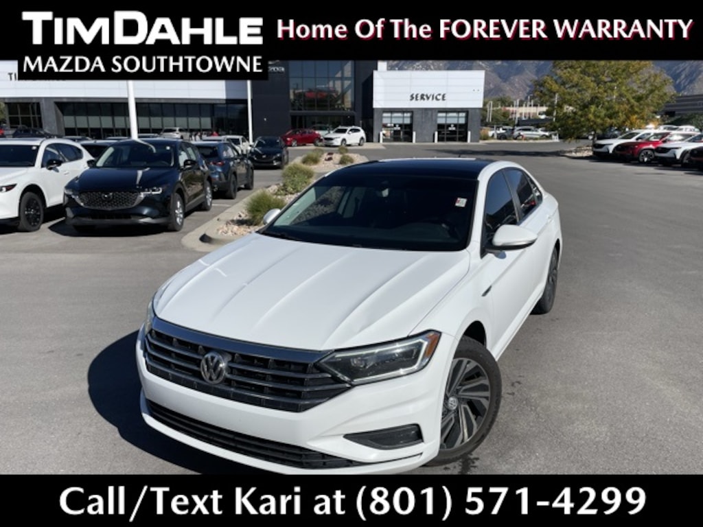 Used 2019 Volkswagen Jetta SEL Premium Sedan