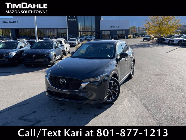 2023 Mazda CX-5 S Premium package