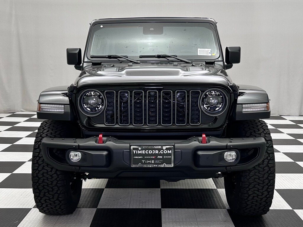 2025 Jeep Wrangler Rubicon X photo 3