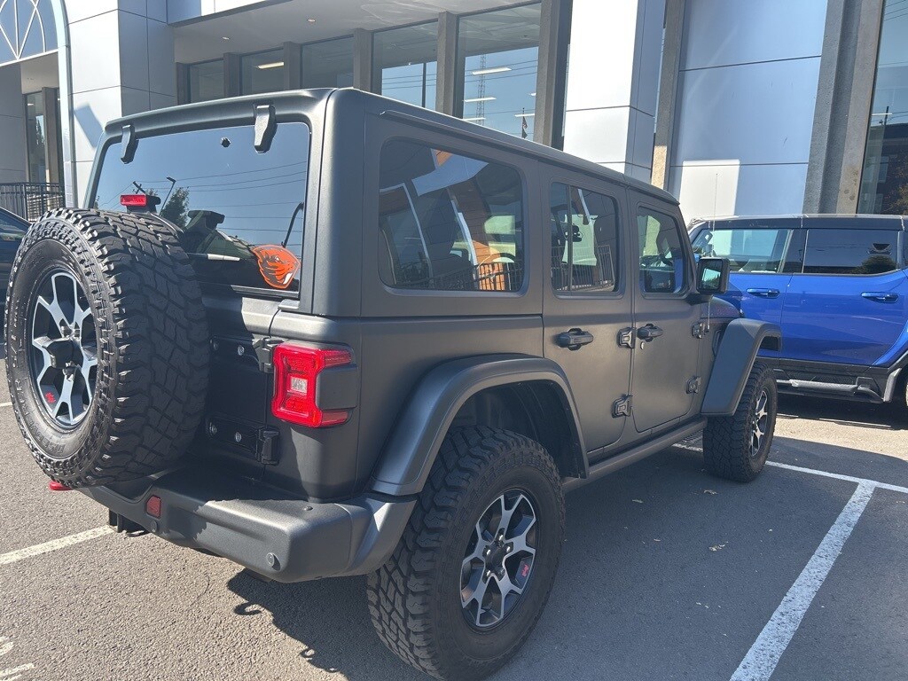 2019 Jeep Wrangler Unlimited Rubicon photo 2