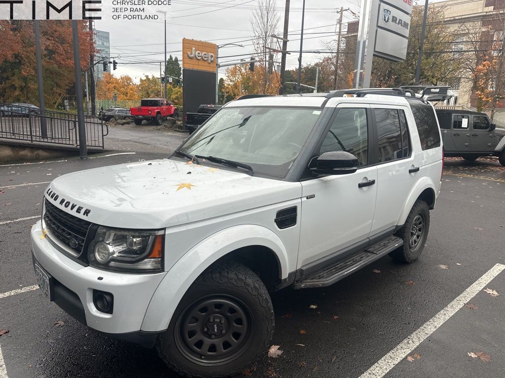 2016 Land Rover LR4 Base
