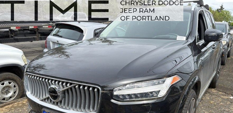2021 Volvo XC90 T8 Recharge Inscription Expression AWD's photo