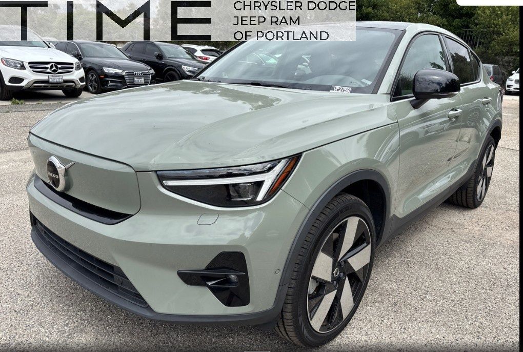 2023 Volvo C40 P8 Recharge Ultimate AWD's photo