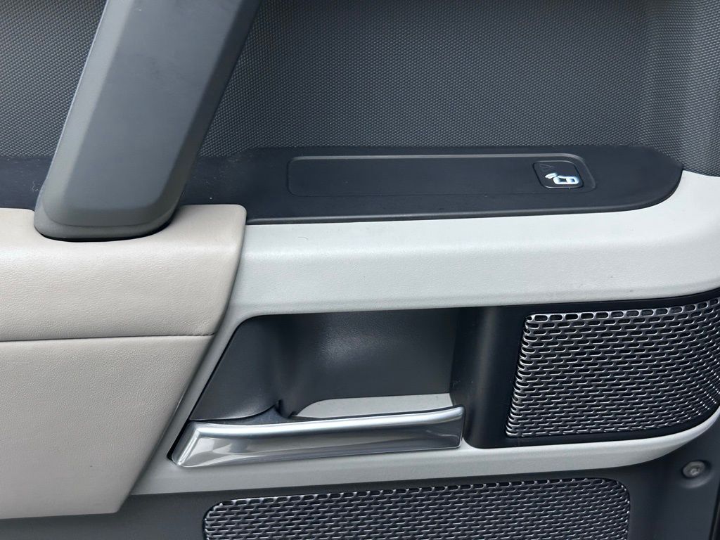 2022 Land Rover Defender XS Edition - Photo 31