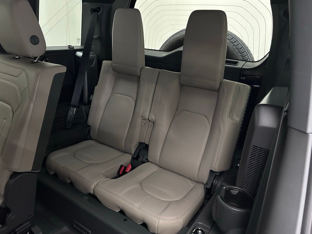2022 Land Rover Defender XS Edition - Photo 33