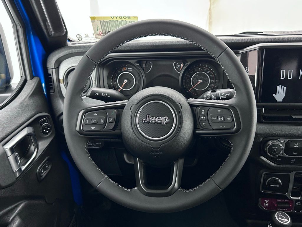 2025 Jeep Wrangler 4-Door Willys - Photo 41