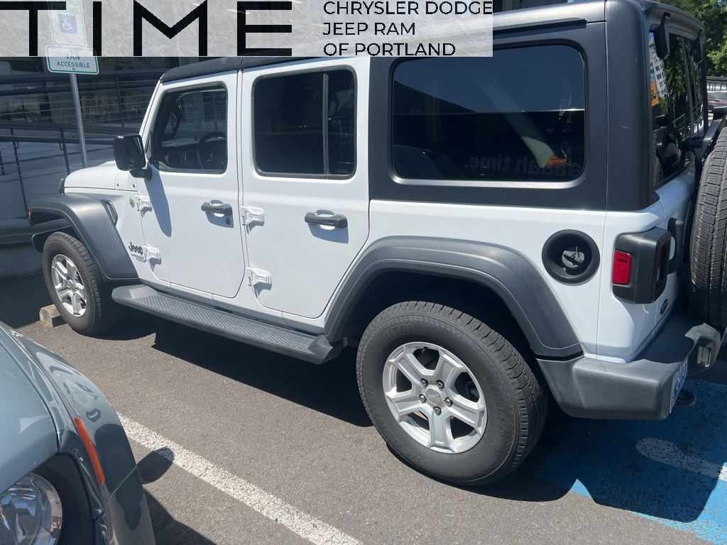 2020 Jeep Wrangler Sport S's photo