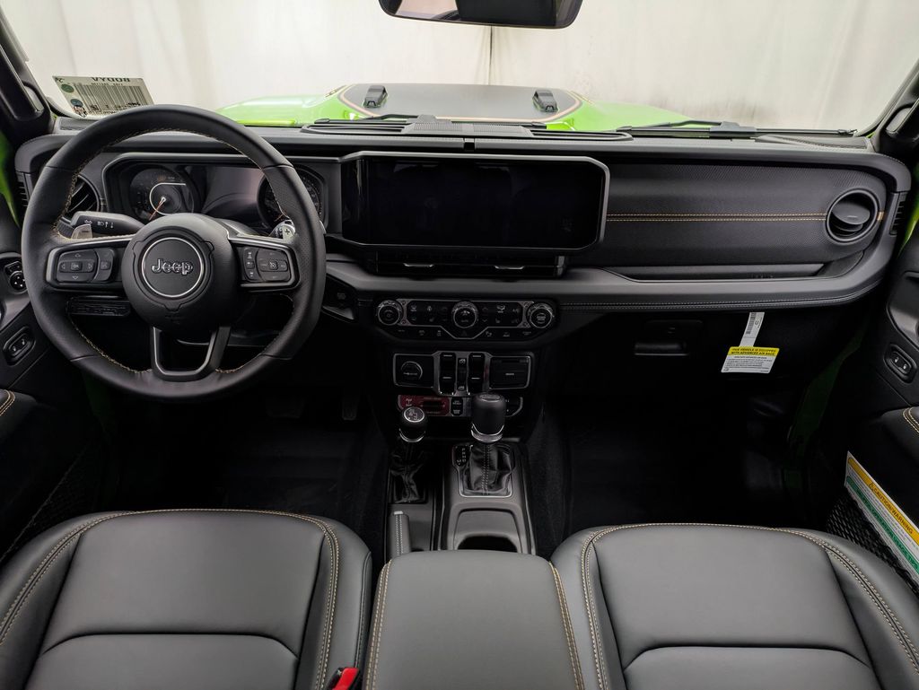2025 Jeep Wrangler 4-Door Rubicon 392 Final Edition - Photo 22