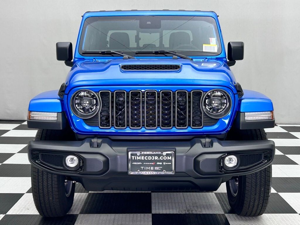 New 2025 Jeep Gladiator Sport S Pickup