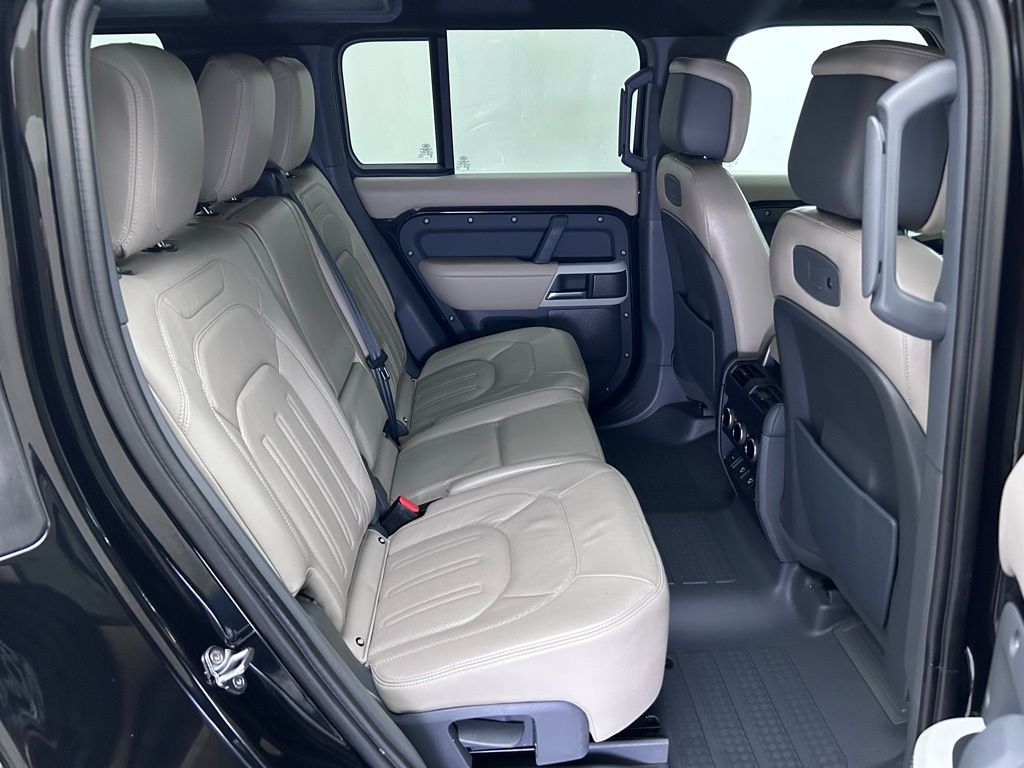 2022 Land Rover Defender XS Edition - Photo 35