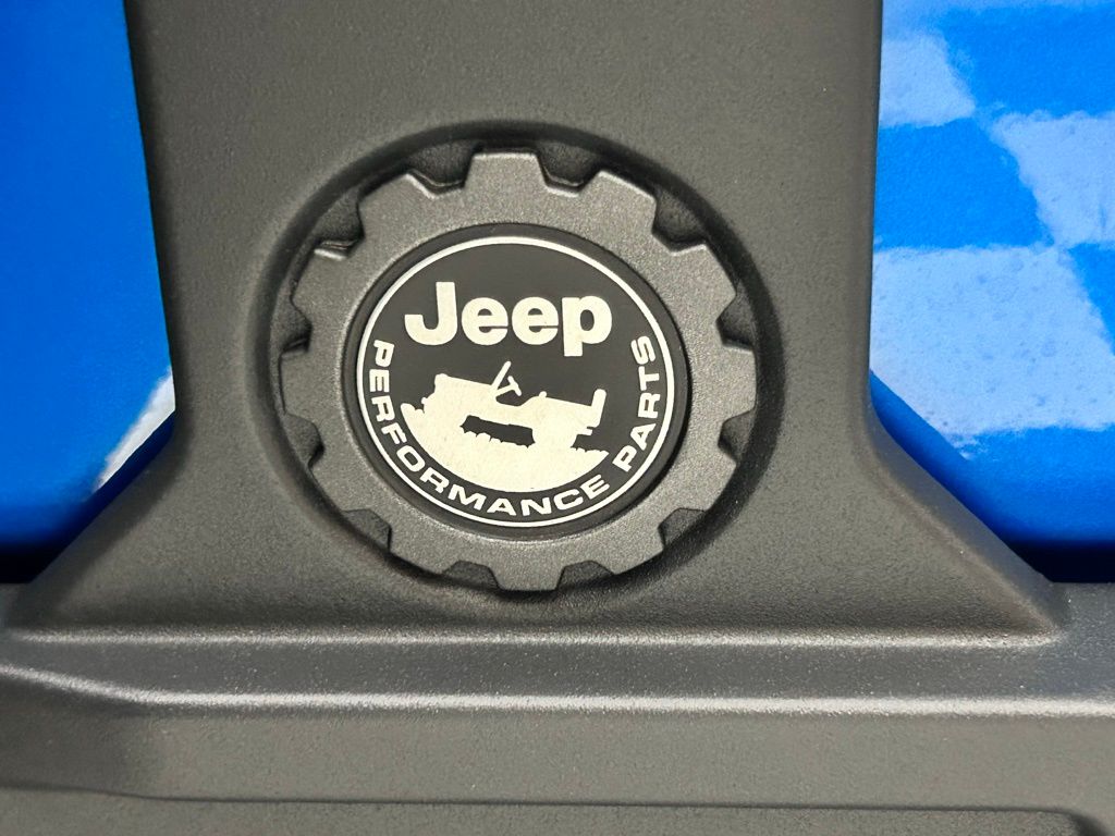 2025 Jeep Wrangler 4-Door Willys - Photo 12